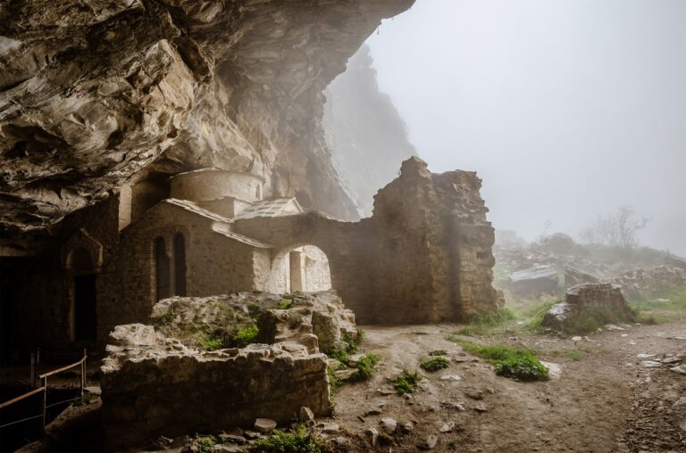 Σπήλαιο Πεντέλης 8 768x508